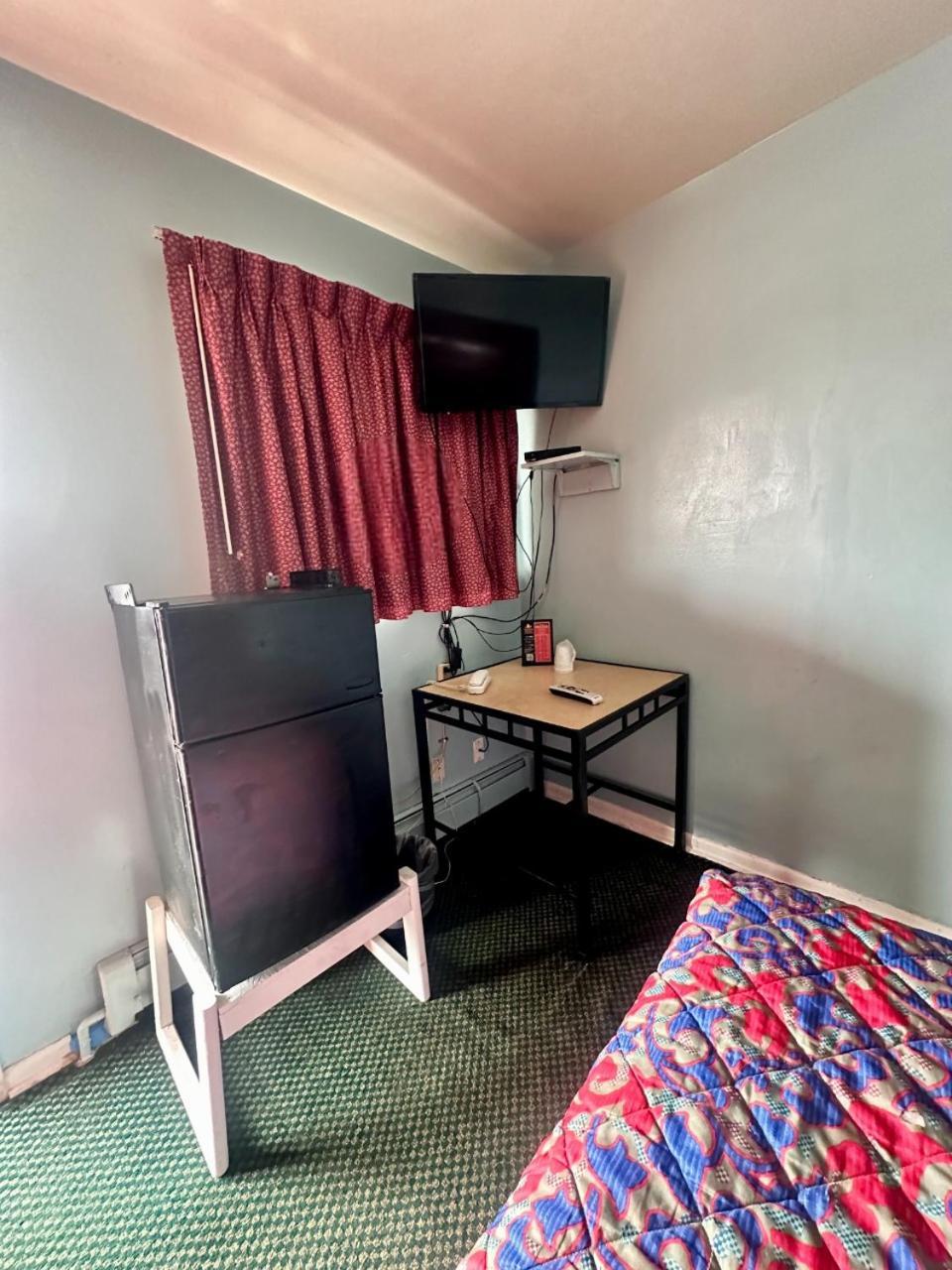 Your Motel Ypsilanti Extérieur photo