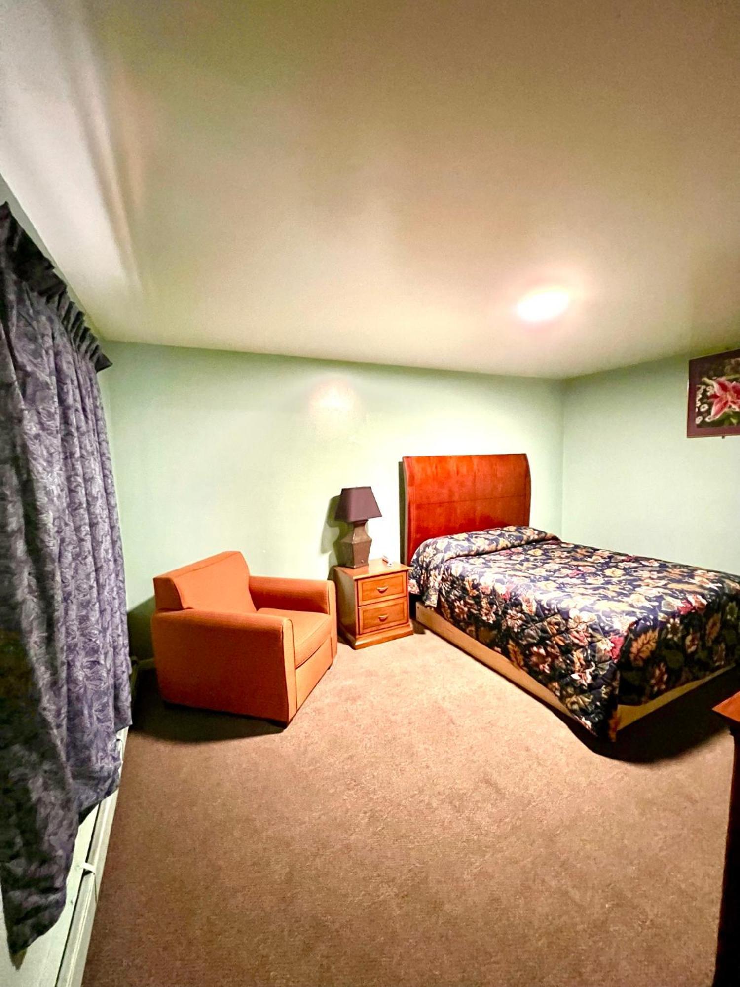 Your Motel Ypsilanti Extérieur photo
